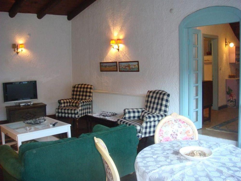 Manici Kasri Hotel Kucukkuyu Buitenkant foto
