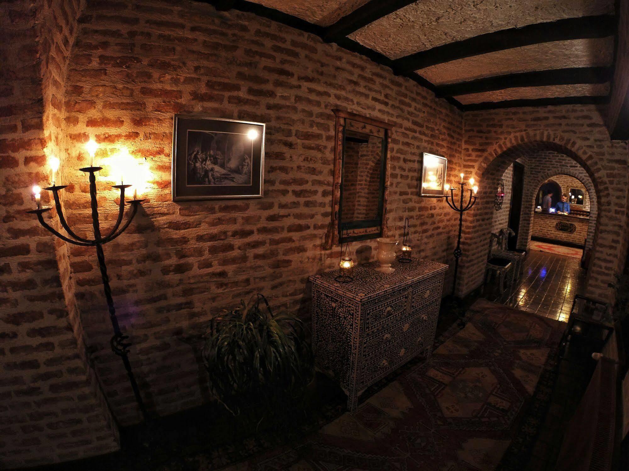 Manici Kasri Hotel Kucukkuyu Buitenkant foto