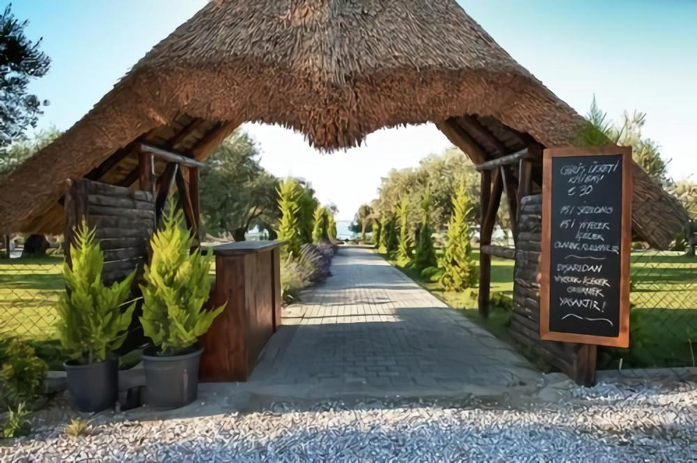 Manici Kasri Hotel Kucukkuyu Buitenkant foto
