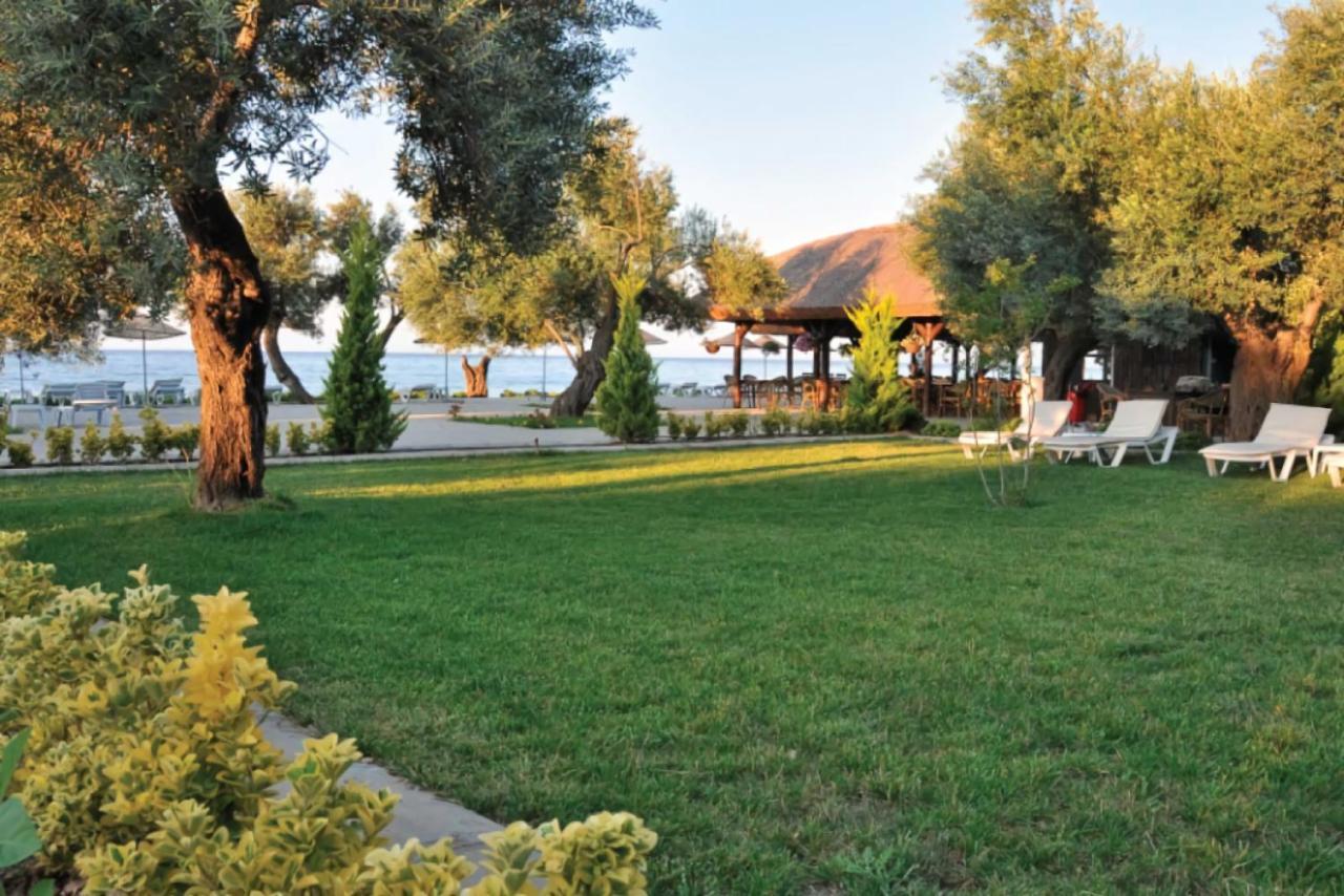 Manici Kasri Hotel Kucukkuyu Buitenkant foto