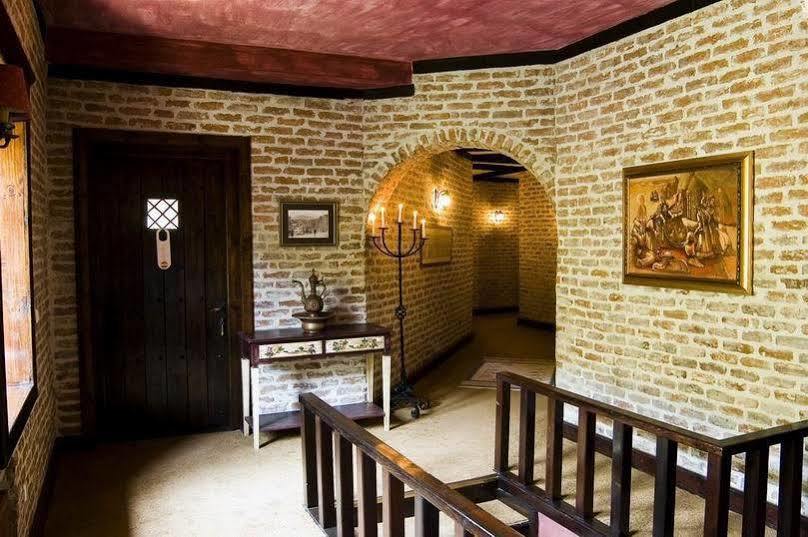 Manici Kasri Hotel Kucukkuyu Buitenkant foto